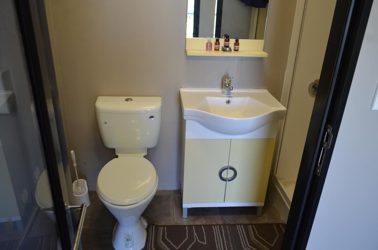 Wondai Accommodation Units And Villas Extérieur photo